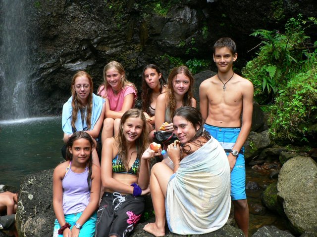 100- Romain et ses copines 